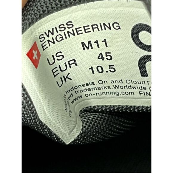 On Men’s Cloud, Black/White Running Shoe, Size 11 main image 4